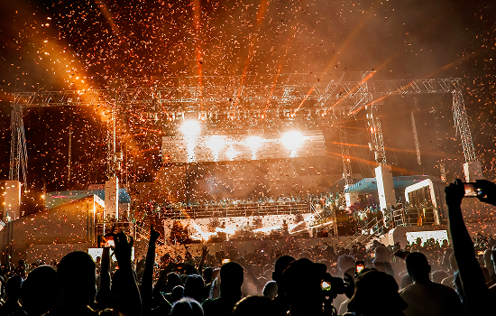 イベント機材輸送・搬入画像